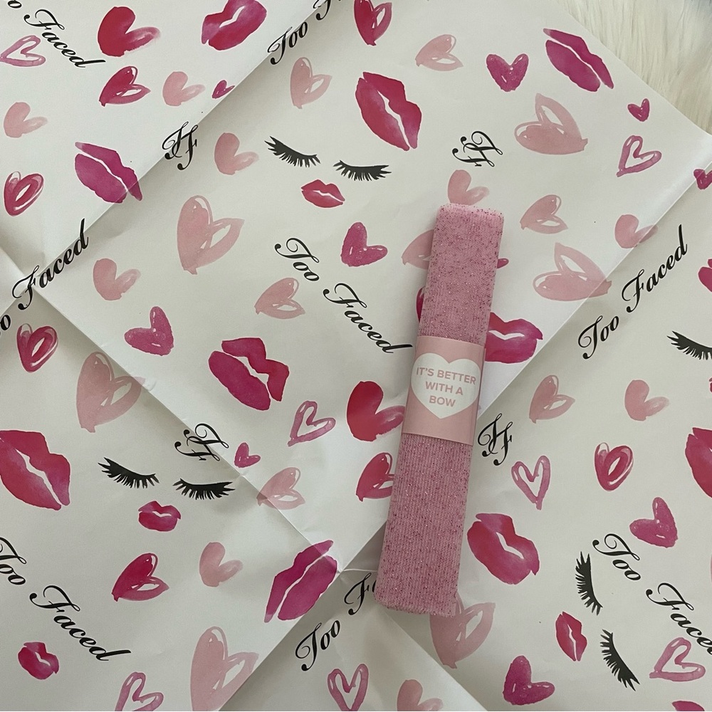 Too Faced Promo Lashes & Kisses Lips Print Wrapping Paper & Bow Ribbon Gift Set